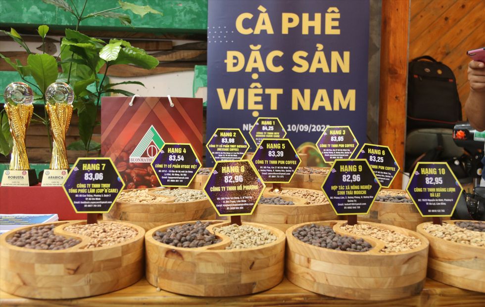 Cửa hàng cà phê đặc sản bán cà phê sạch